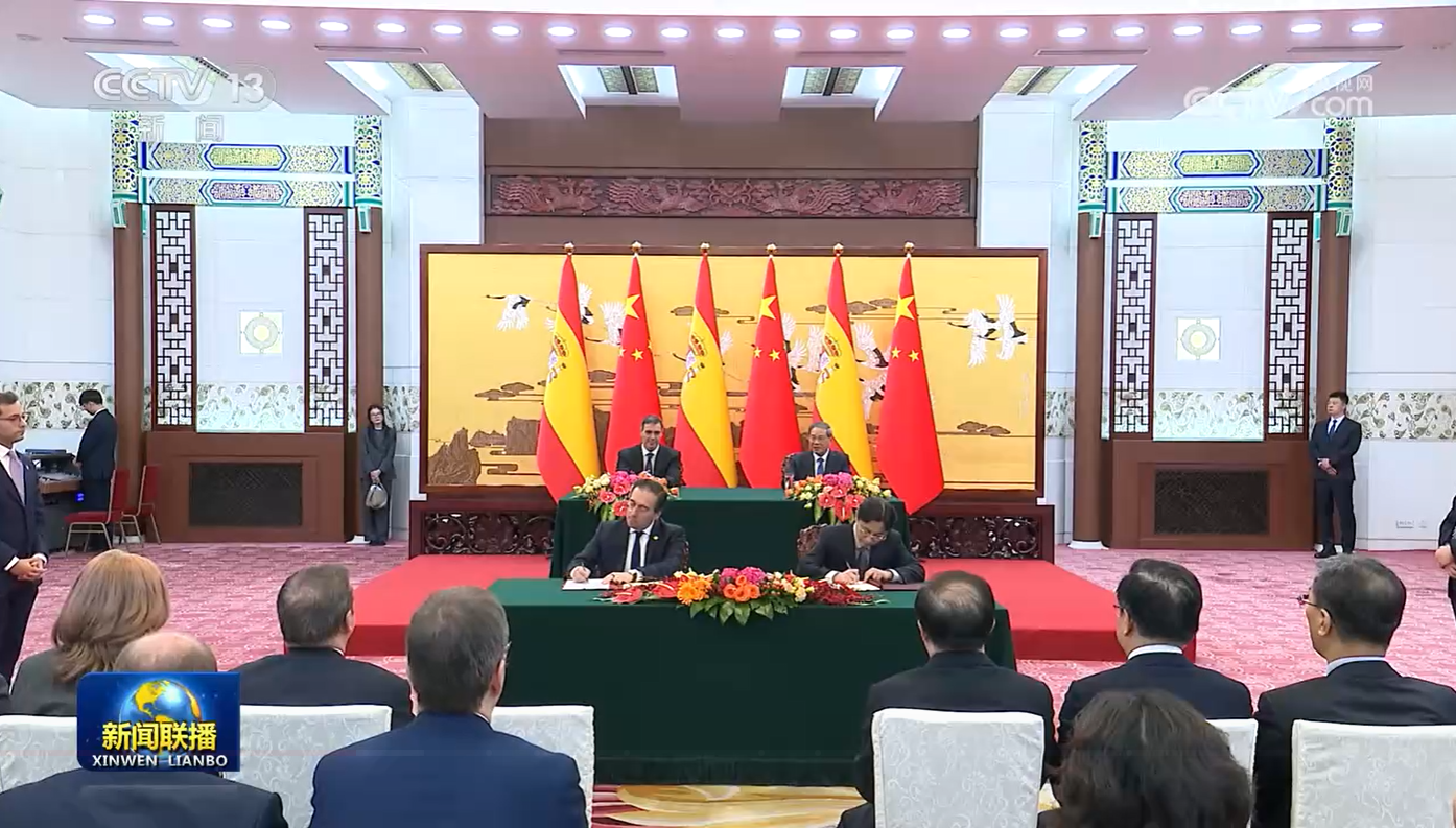 Brighter together: China-Spain Alliance to Advance Synchrotron Light Innovation